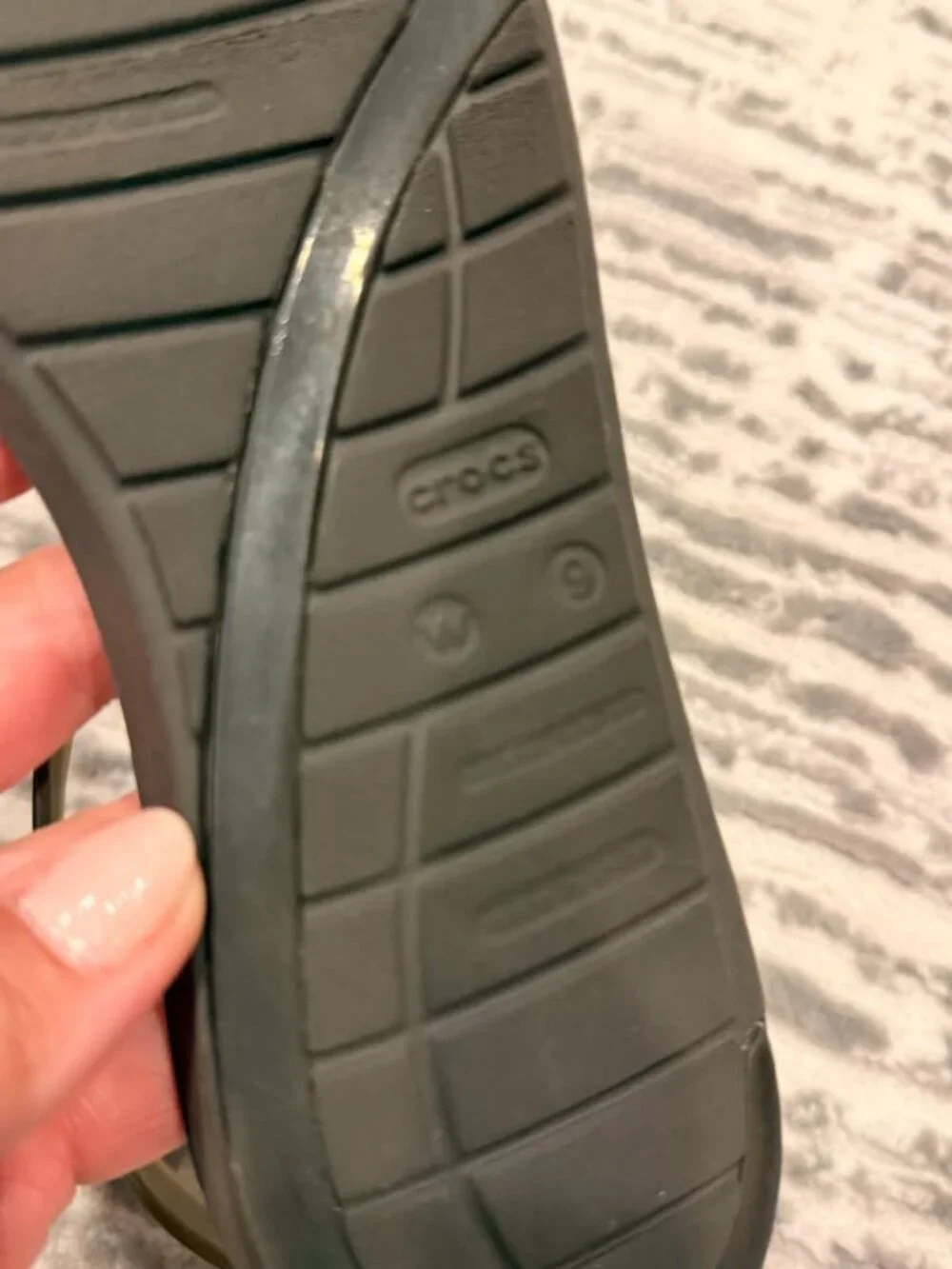 Crocs women's size 9 